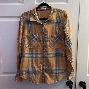 Maurices Size Large Button Down Shirt/Flannel